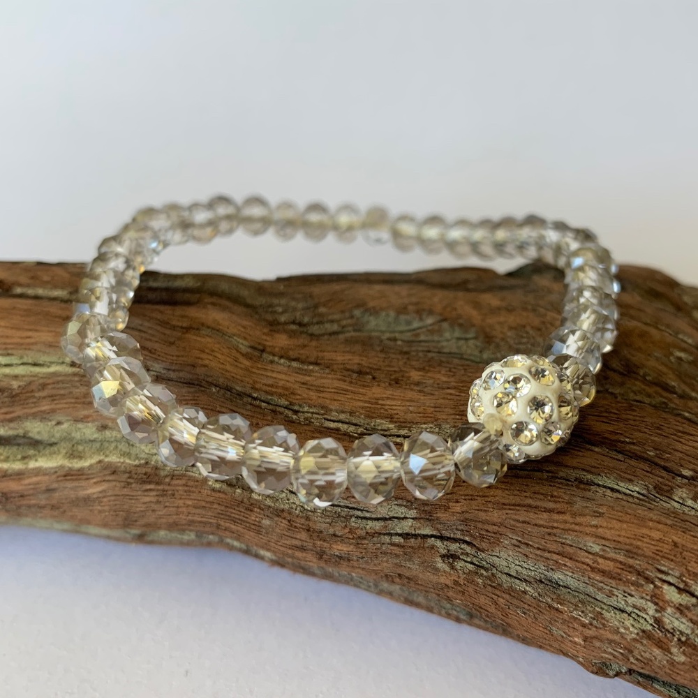 Crystal beaded bracelet